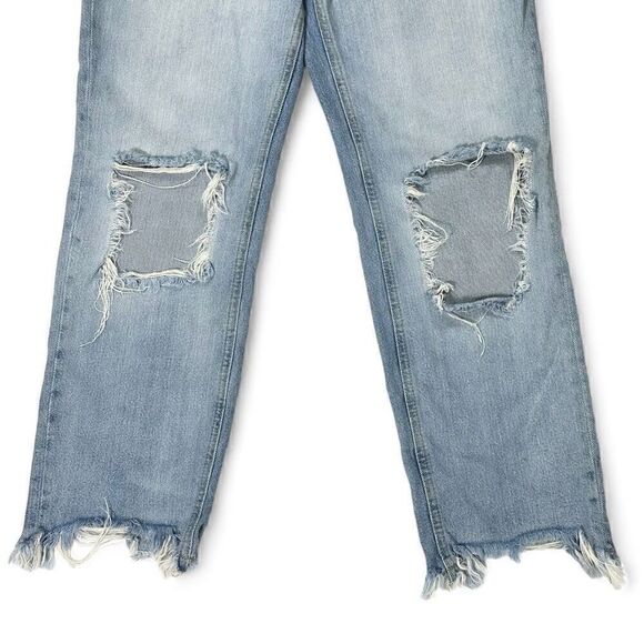Free People Maggie Straight Leg Mid Rise Distressed Denim Jeans Size 26 Waist - Picture 5 of 15